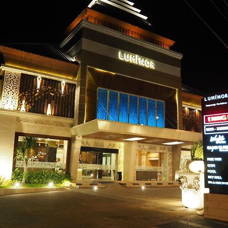 Luminor Hotel Banyuwangi By Wh Buitenkant foto