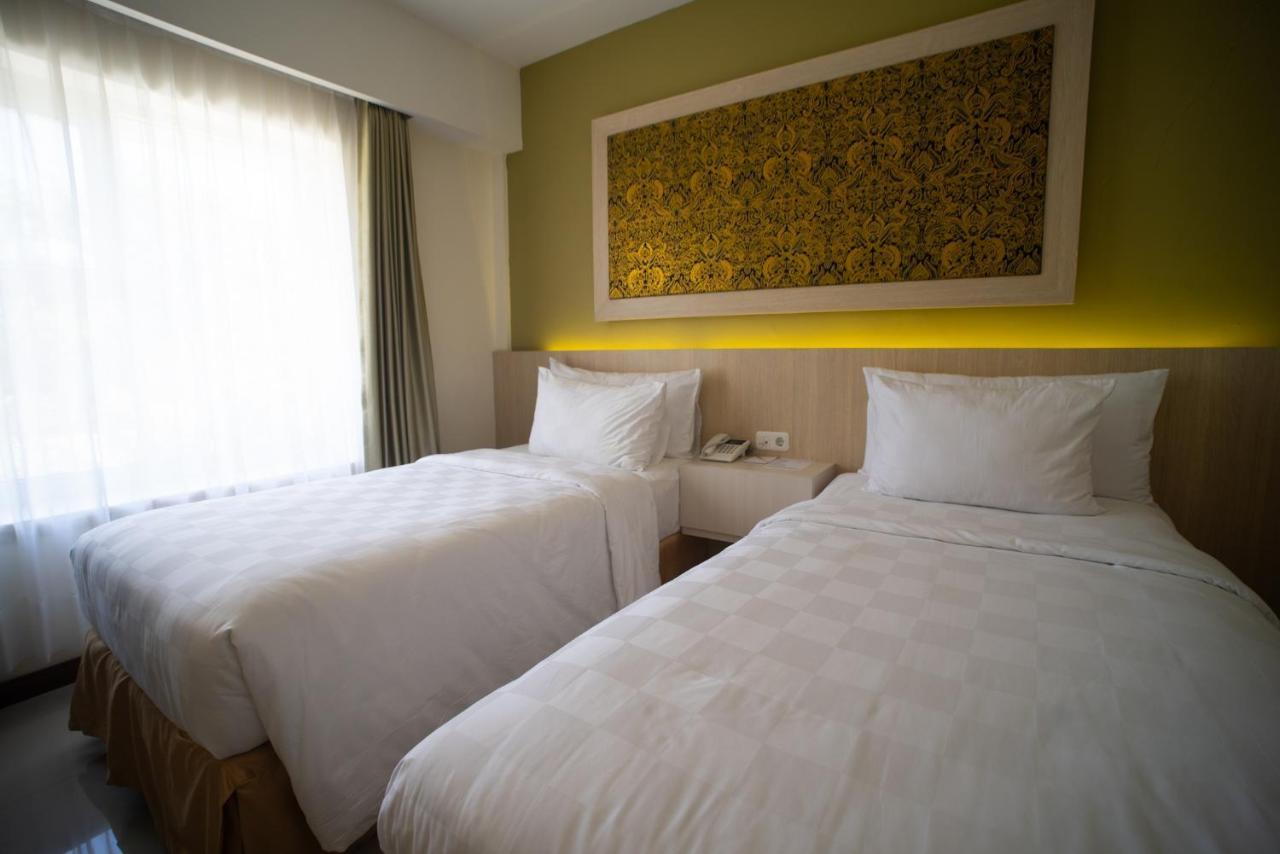 Luminor Hotel Banyuwangi By Wh Buitenkant foto