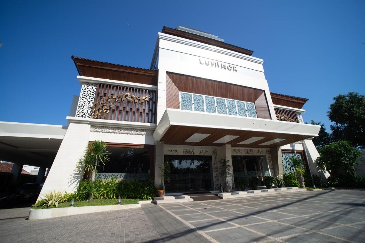 Luminor Hotel Banyuwangi By Wh Buitenkant foto